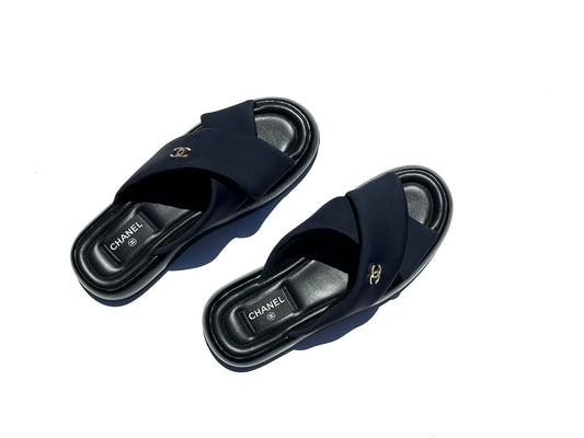 Chanel Puffy 2022 Criss Cross Black Slide Sandals 41 10