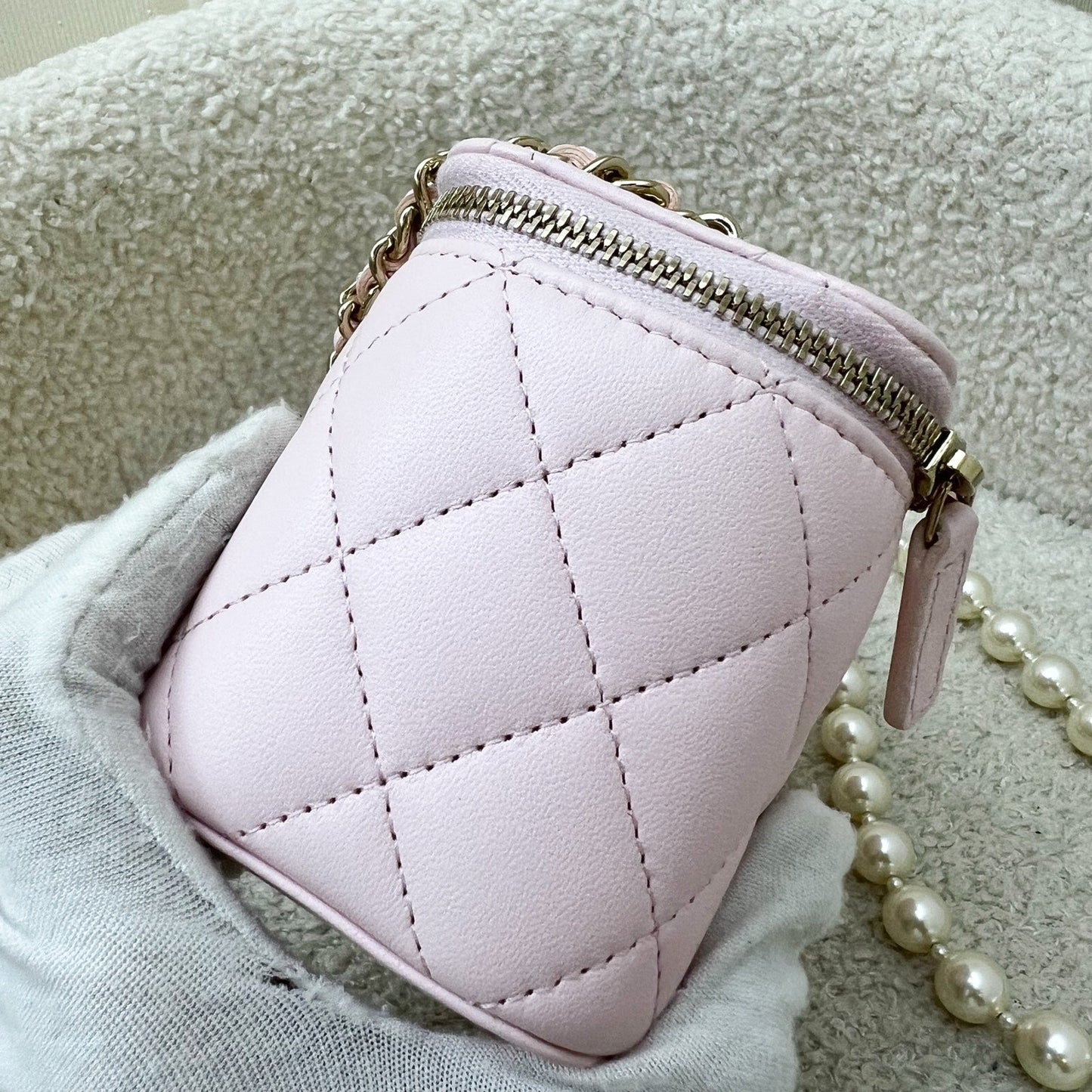 Chanel Mini Vanity with Pearl Chain in Pink Lambskin and LGHW (Model: )