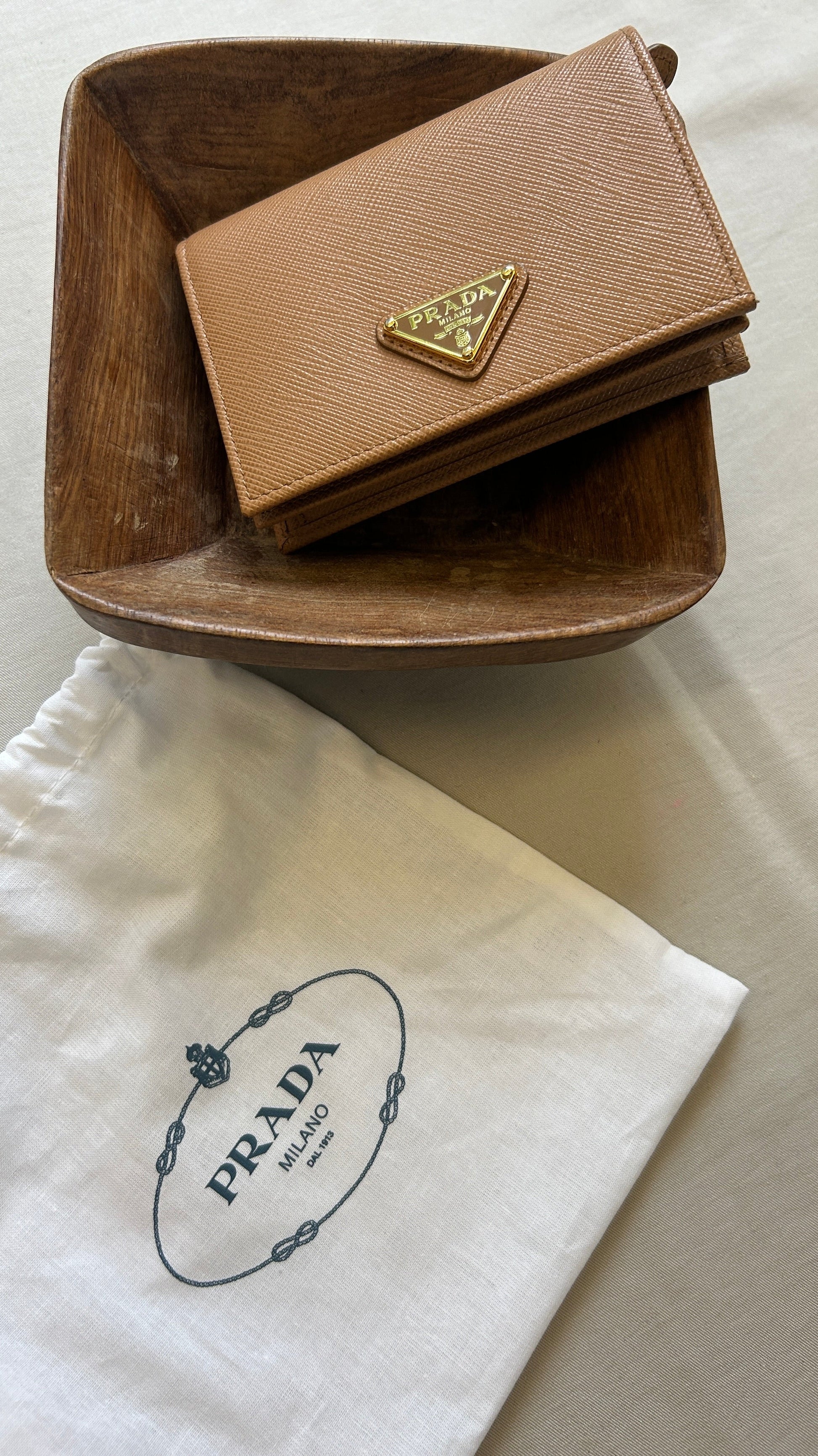 Prada Wallet Leather Saffiano Small Handbag