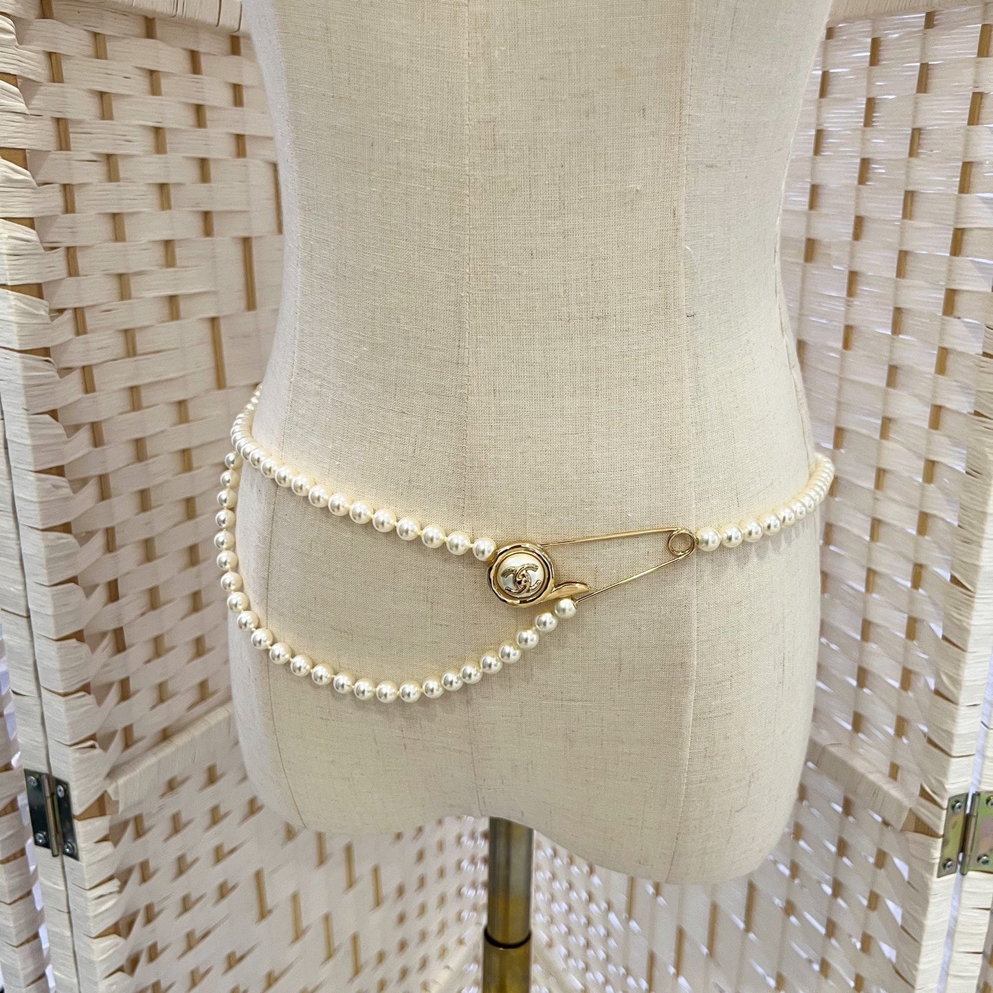 Chanel Pin Design Chain Belt with Pearls in GHW ()