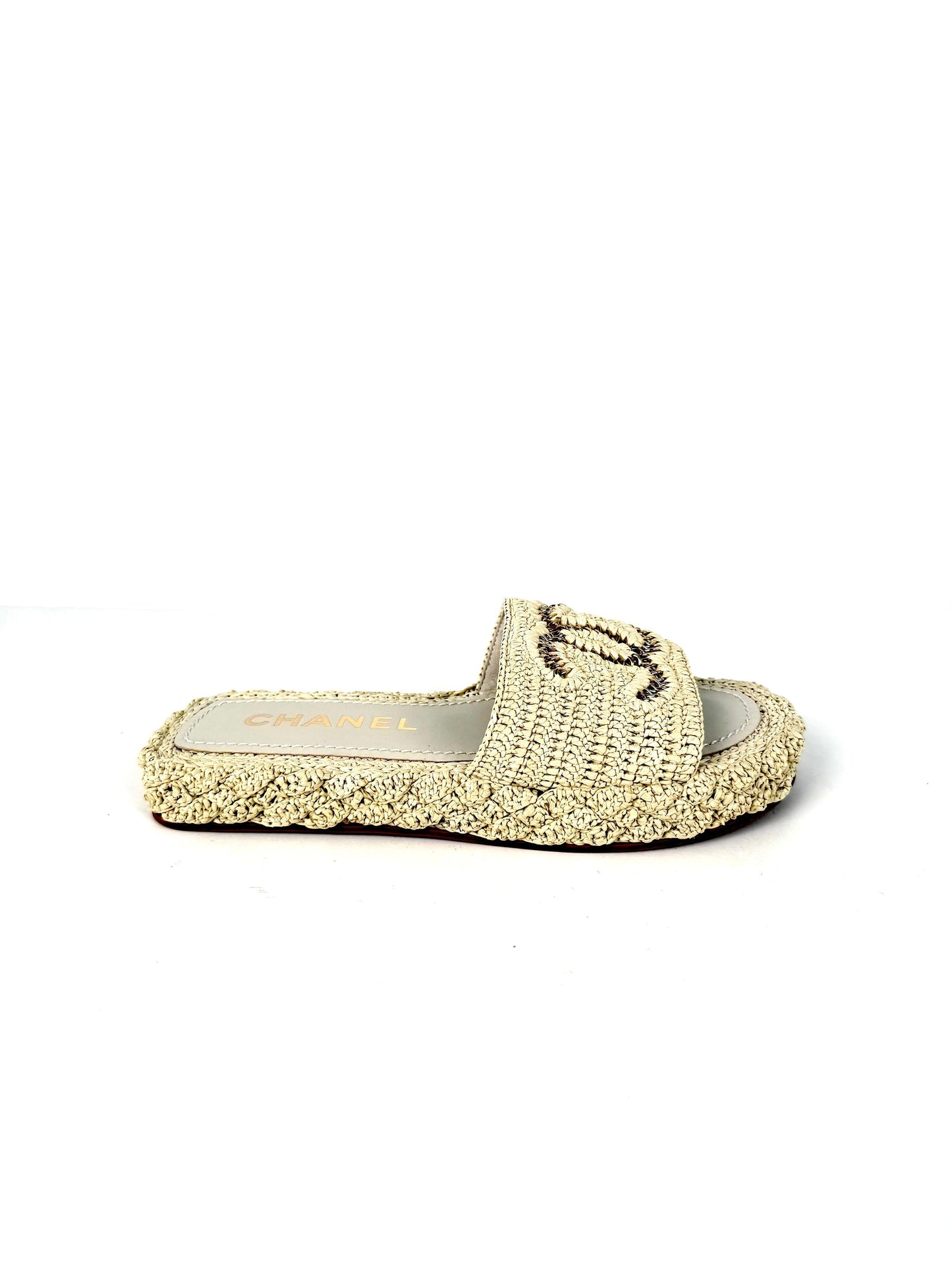 Chanel New Raffia CC Logo Neutral Slip on Espadrille Slide Sandals 38 7.5