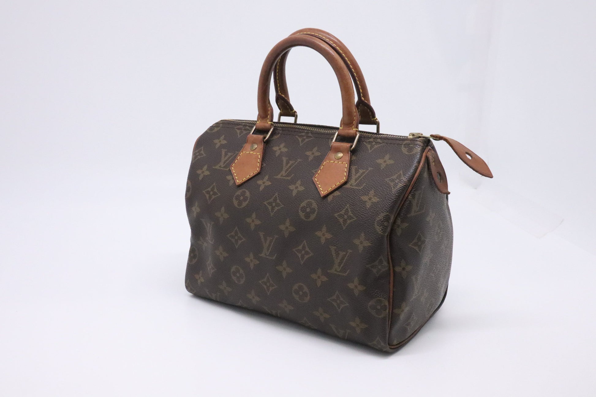 Louis Vuitton Speedy 25 Monogram Handbag In Monogram