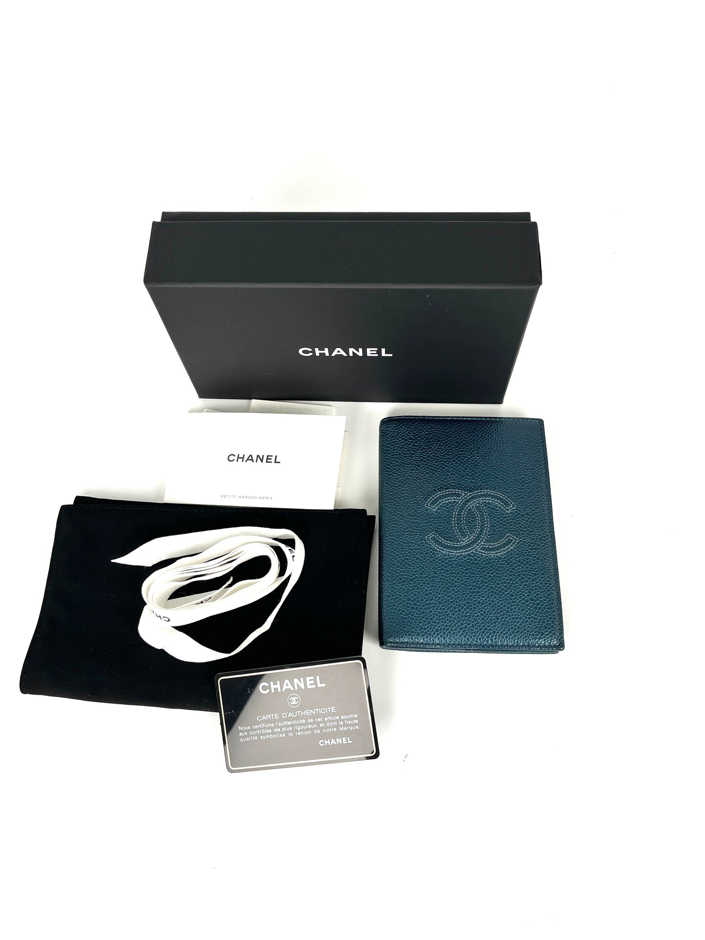 Chanel Timeless CC 2019 Caviar Blue Passport Holder Case Cover Accessory