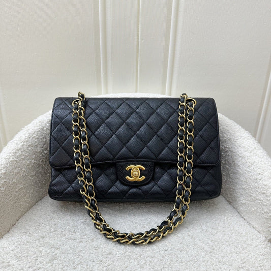 Chanel Medium Classic Flap CF in Black Caviar GHW Accessory