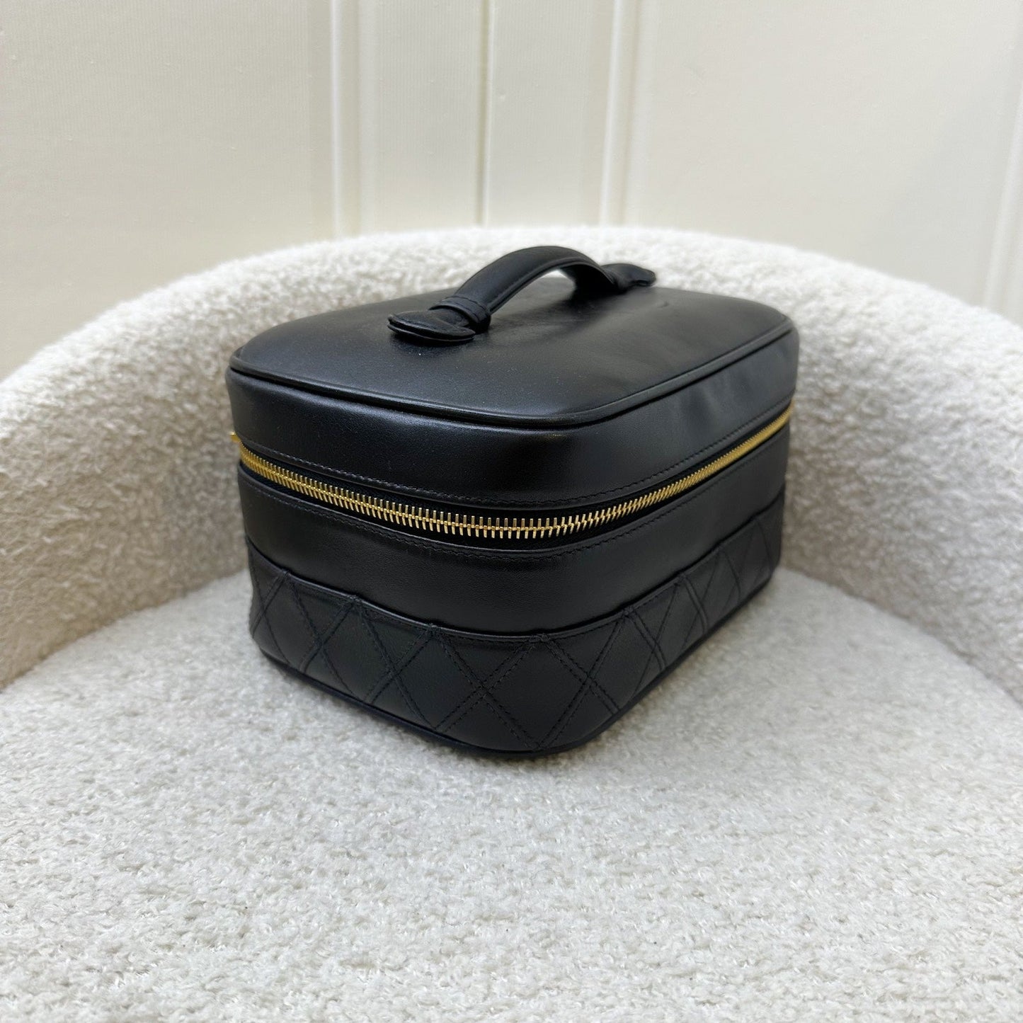 Chanel Travel Vanity Bag in Black Lambskin GHW