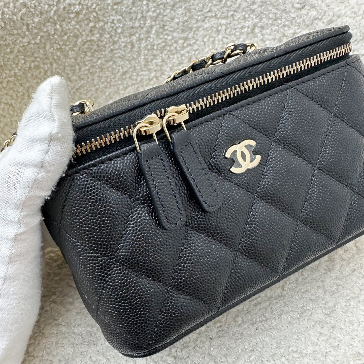 Chanel Classic Small Vanity in Black Caviar and LGHW ()
