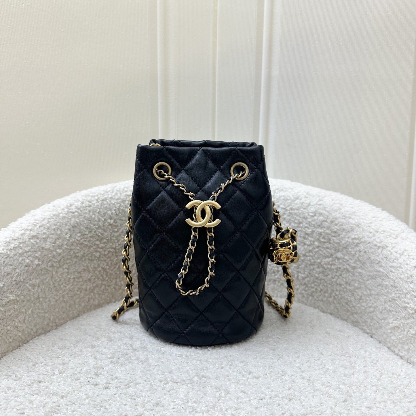 Chanel New Pearl Crush Bucket Bag in Black Lambskin AGHW