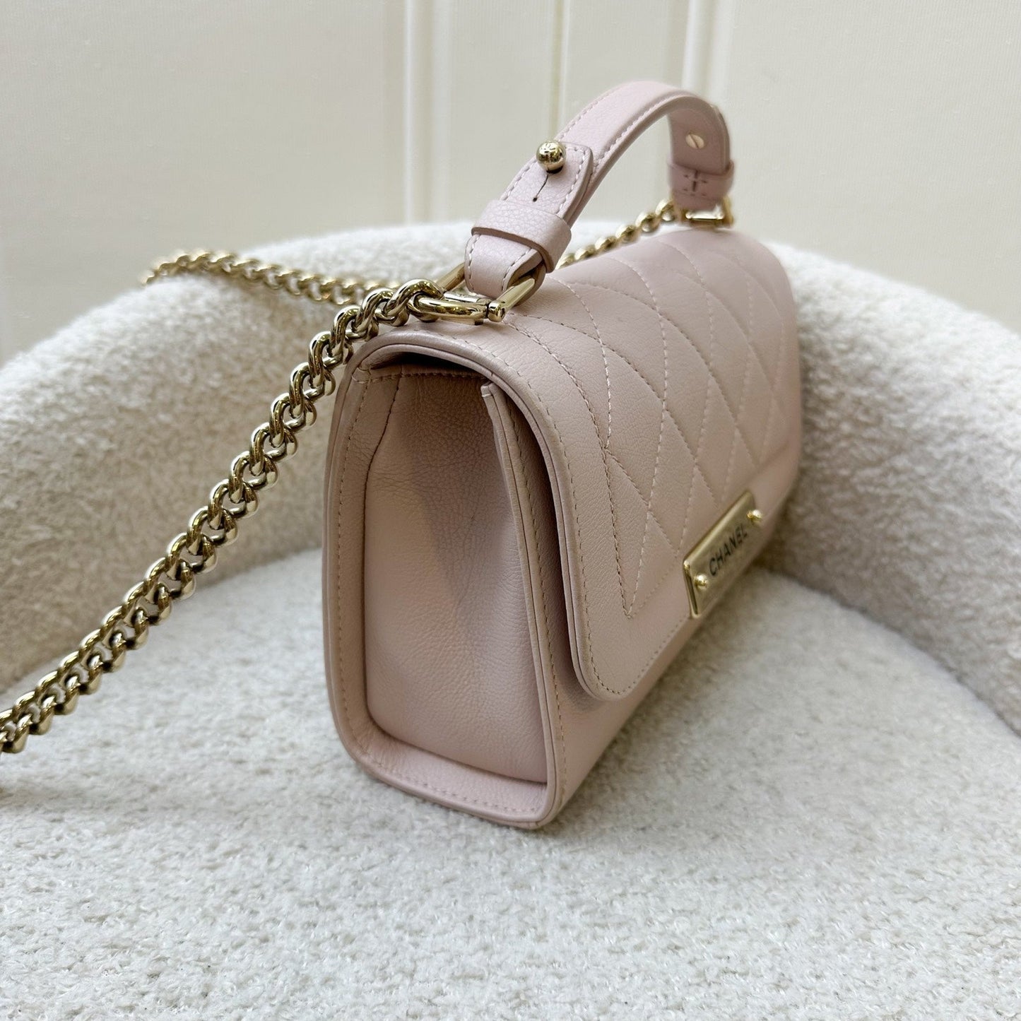 Chanel Click Label Shoulder Bag in Light Pink Calfskin and LGHW