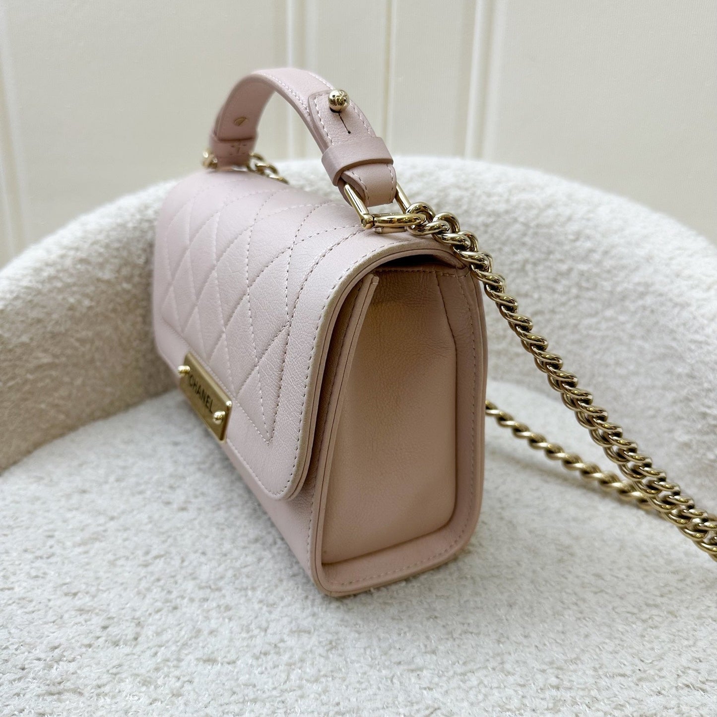 Chanel Click Label Shoulder Bag in Light Pink Calfskin and LGHW