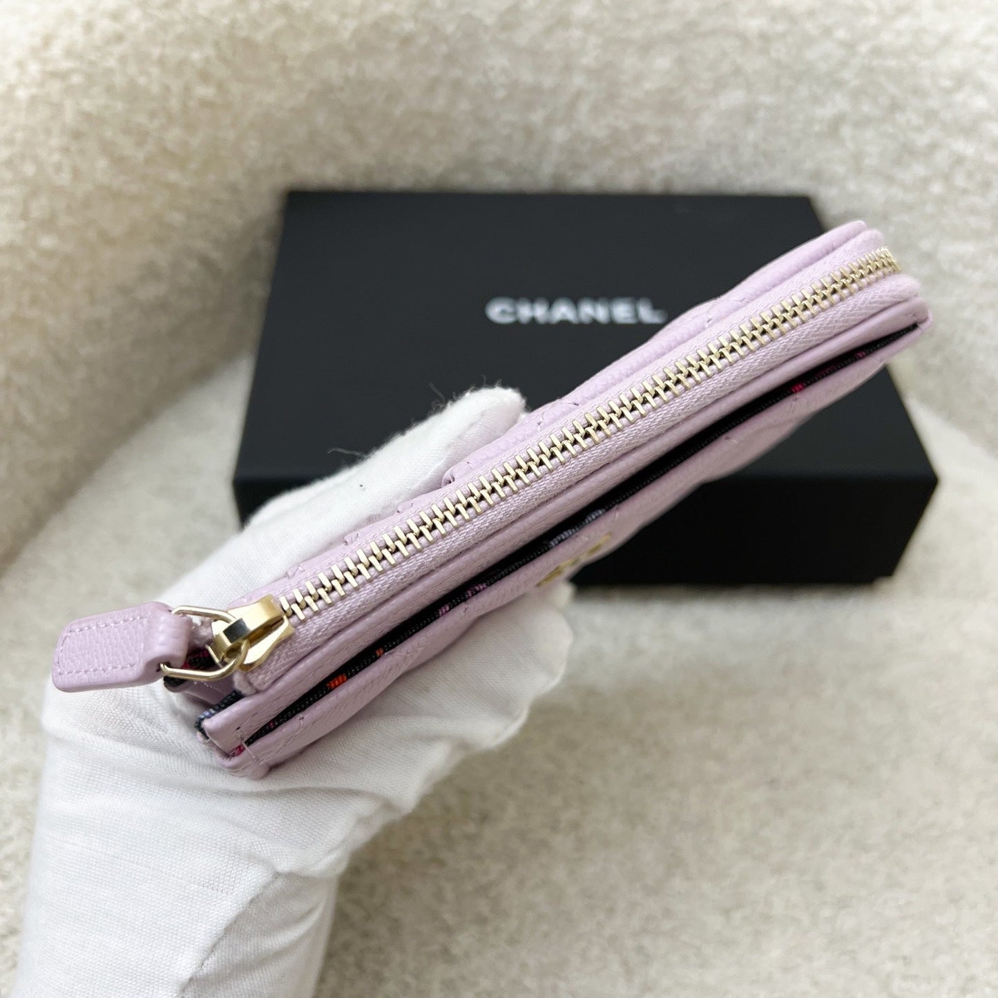 Chanel Zipped Card Holder with Coin Compartment in Lilac Caviar and GHW (Model: )