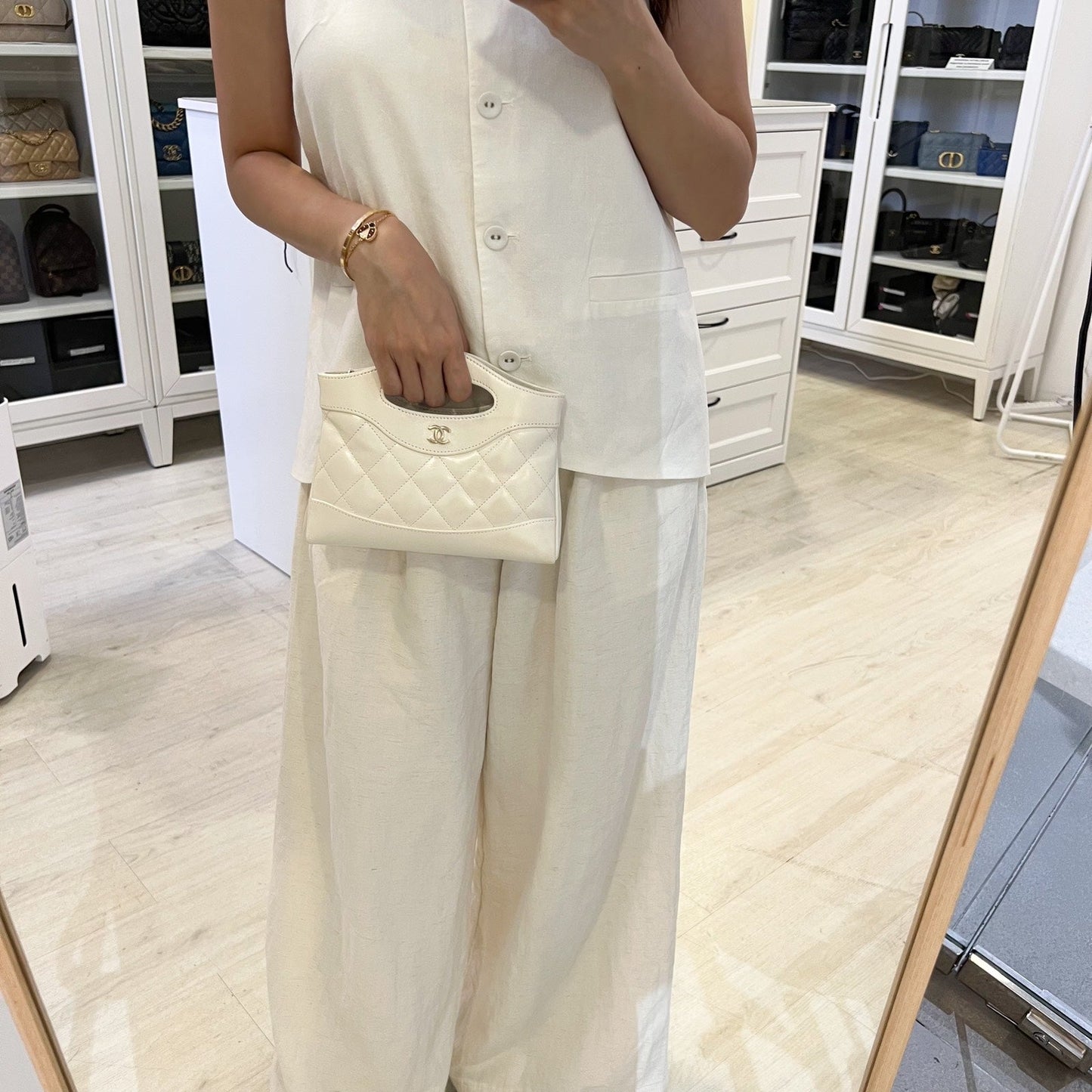 Chanel 31 Nano Shopping in White Shiny Calfskin and LGHW (Model: ) Accessory