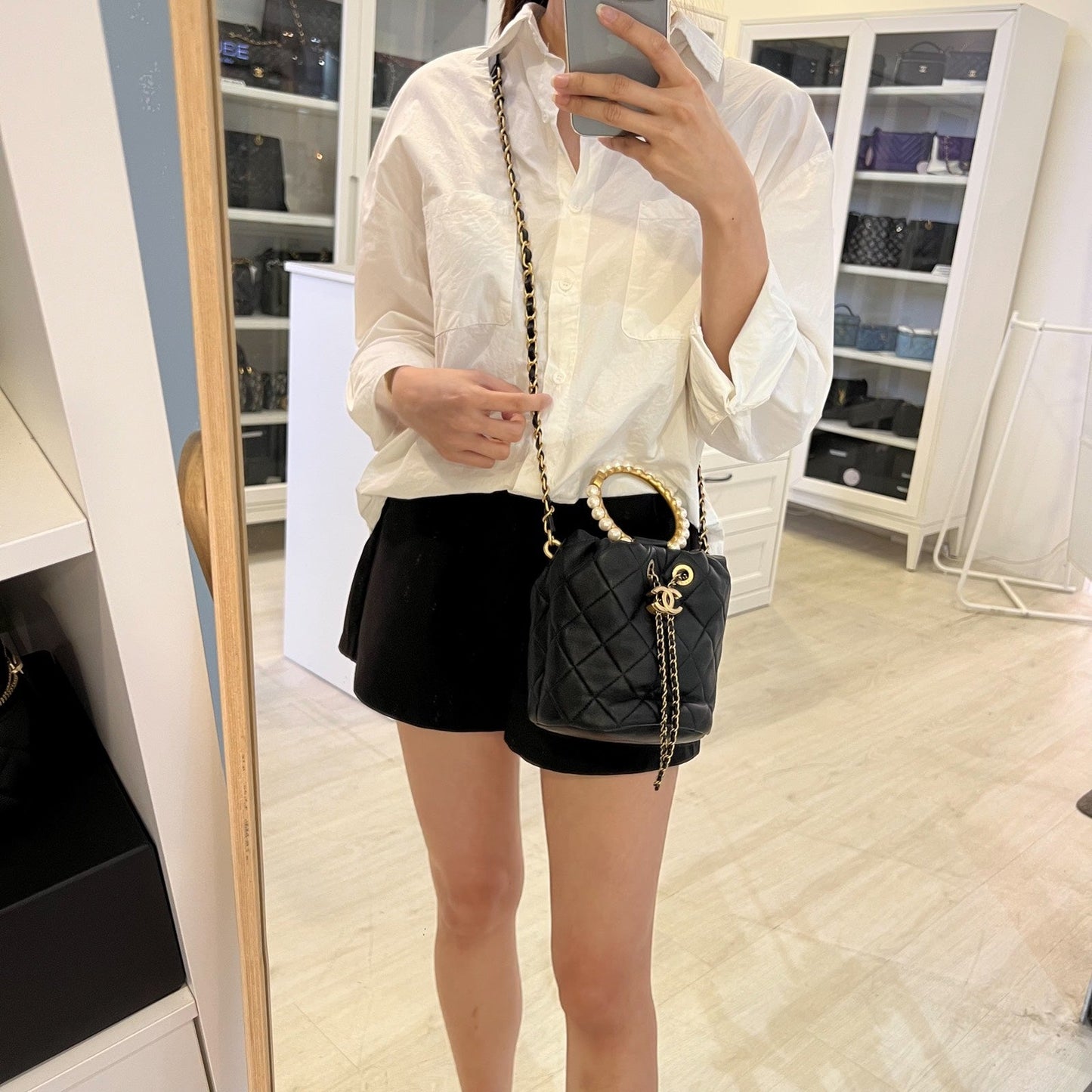 Chanel Pearl Handle Mini Drawstring Bucket Bag in Black Lambskin and AGHW (Model: )
