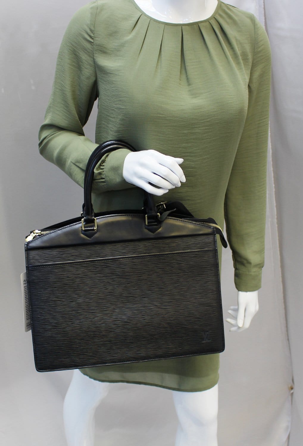 Louis Epi Riviera Travel Bag Leather Black