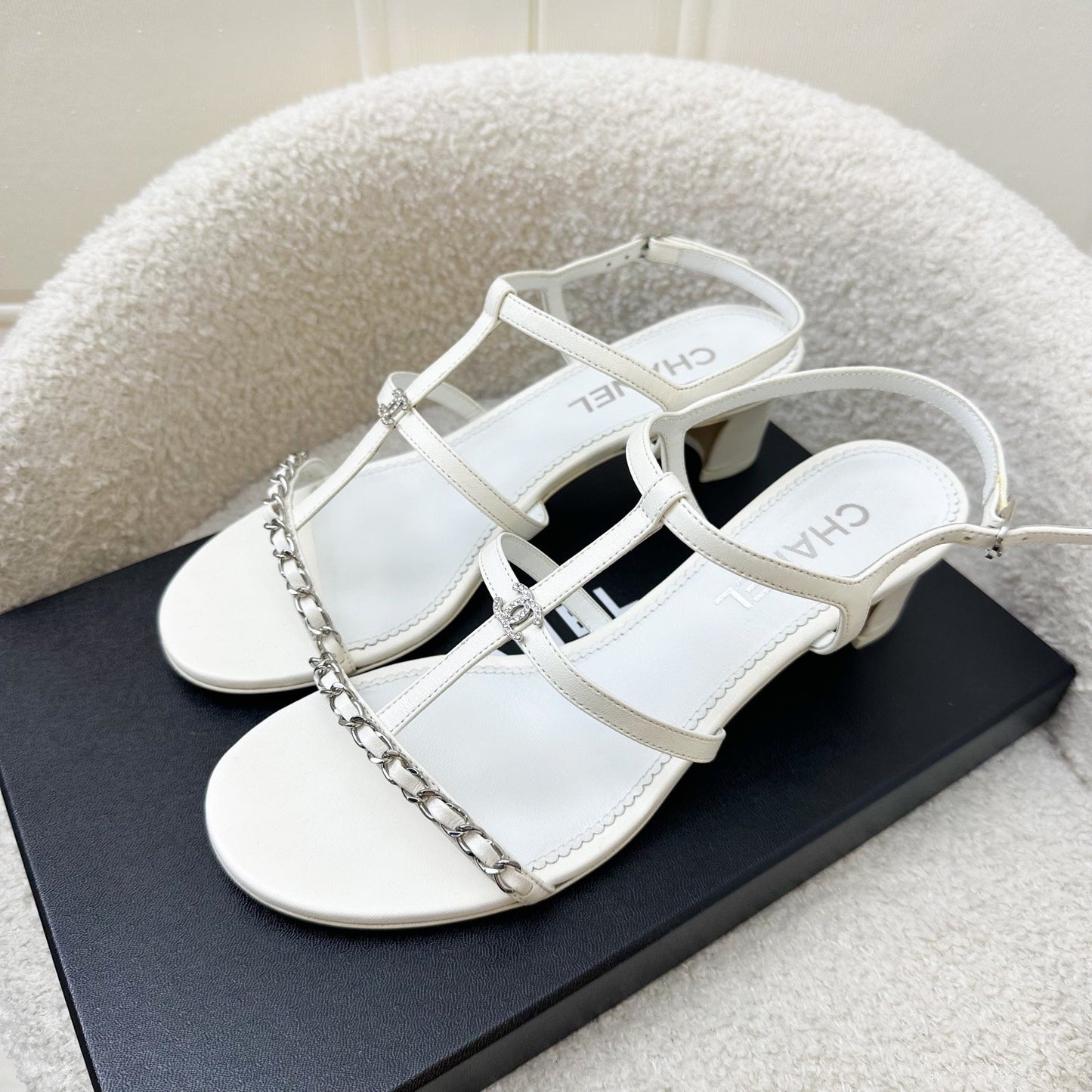 Chanel Heeled Sandals in White Size