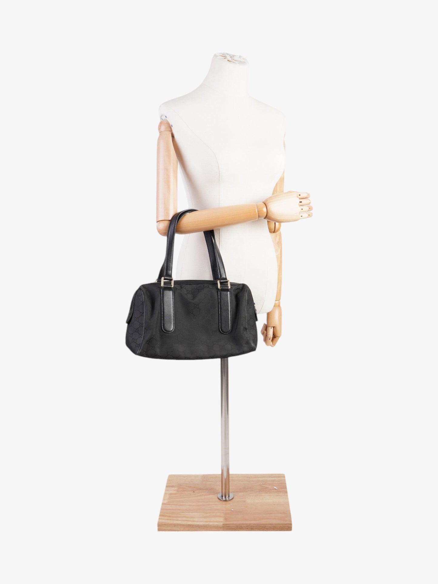 Gucci Boston Supreme Shoulder Bag Nylon Black