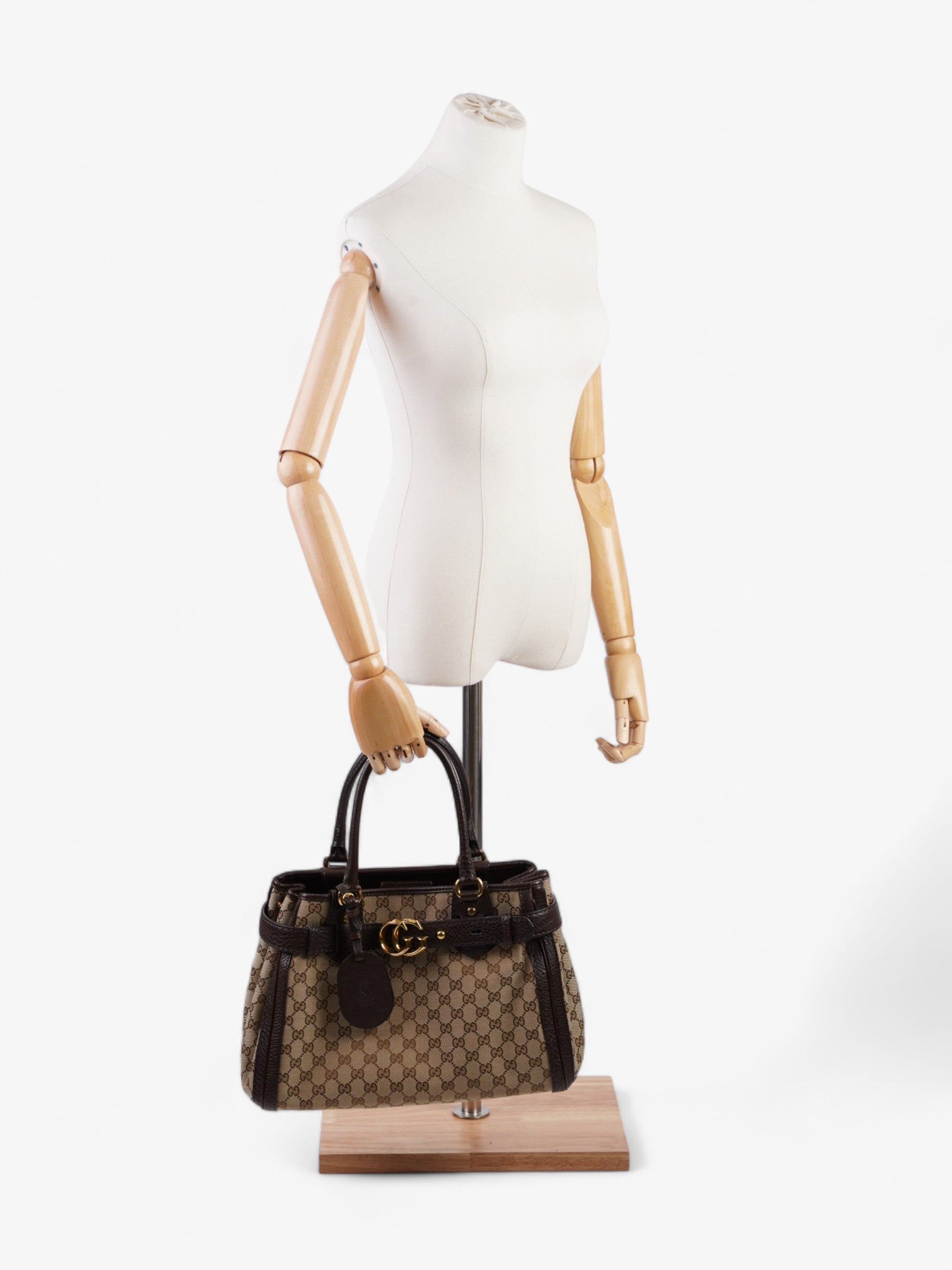 Gucci Running Tote And Ebony Supreme Canvas Beige Tote Bag