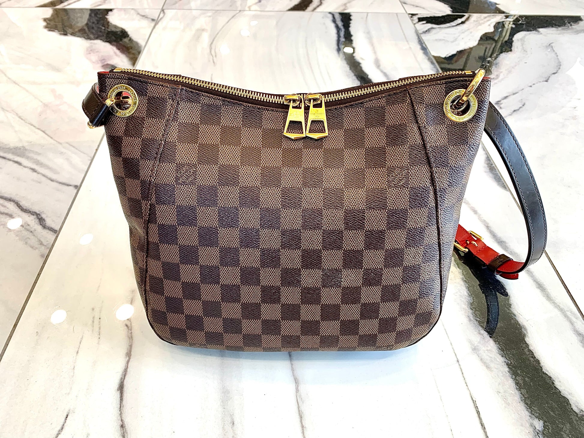 Louis Vuitton EBENE SOUTH BANK BESACE Damier Handbag