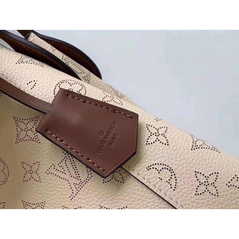 Louis Vuitton Hina Hand Bag Travel Bag Bag Bgmp1319