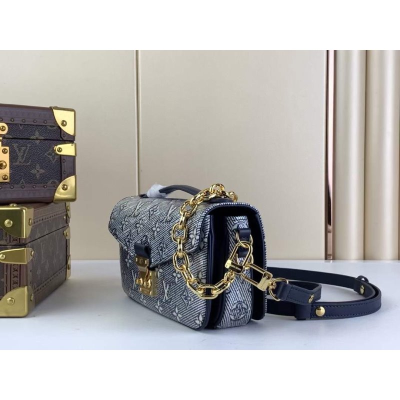 Louis Vuitton Pochette Metis Bag Travel Bag