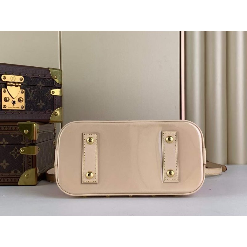 Louis Vuitton Alma Bb Hand Bag Travel Bag Bag Bg02032