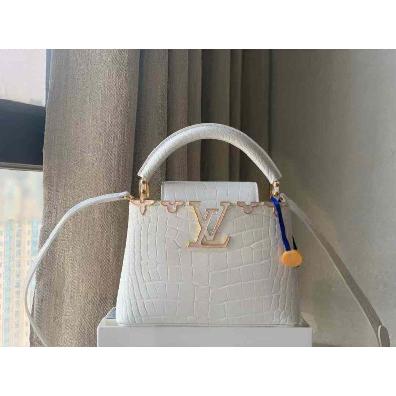 Louis Vuitton Capucnes Hand Bag Mini Travel Bag Bag Bgdc0086