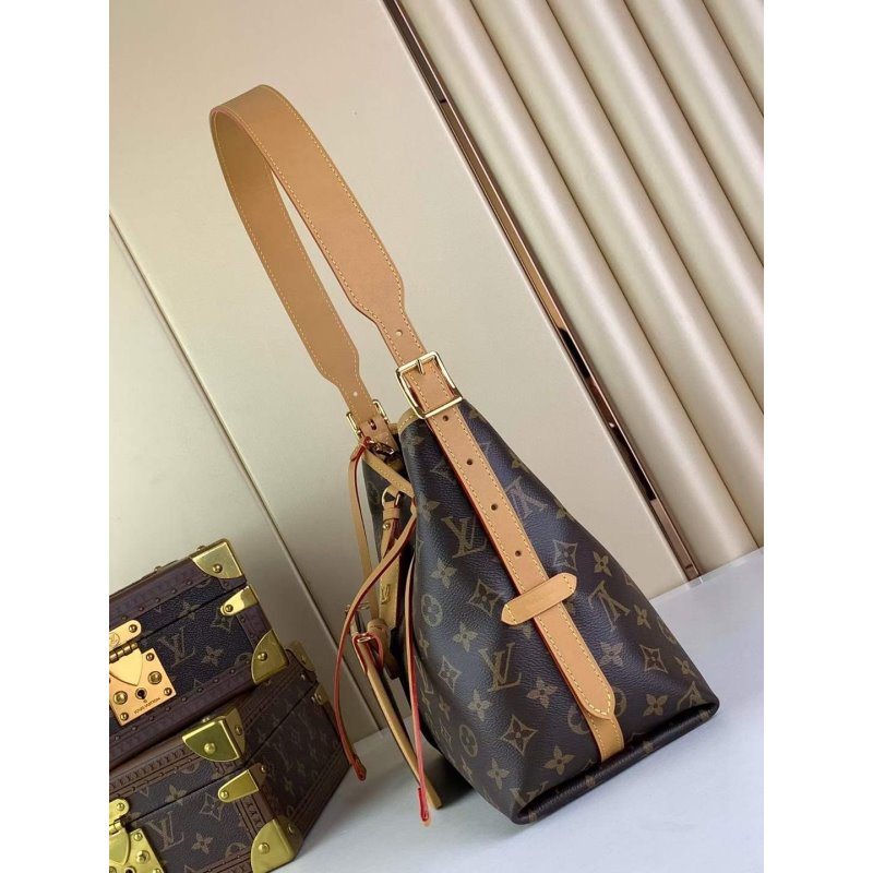 Louis Vuitton Carry All Shoping Bag Travel Bag