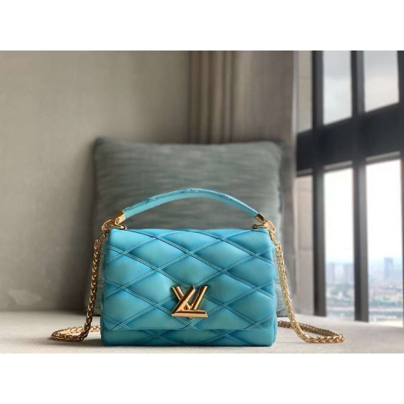 Louis Vuitton Go Teist Mm Bag Travel Bag Bag Bg02847