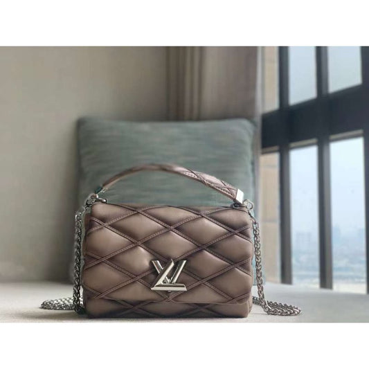Louis Vuitton Go Teist Mm Bag Travel Bag