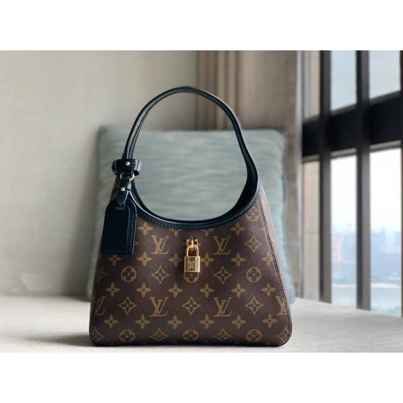 Louis Vuitton Hobo Bag Travel Bag Bag Bg0525093