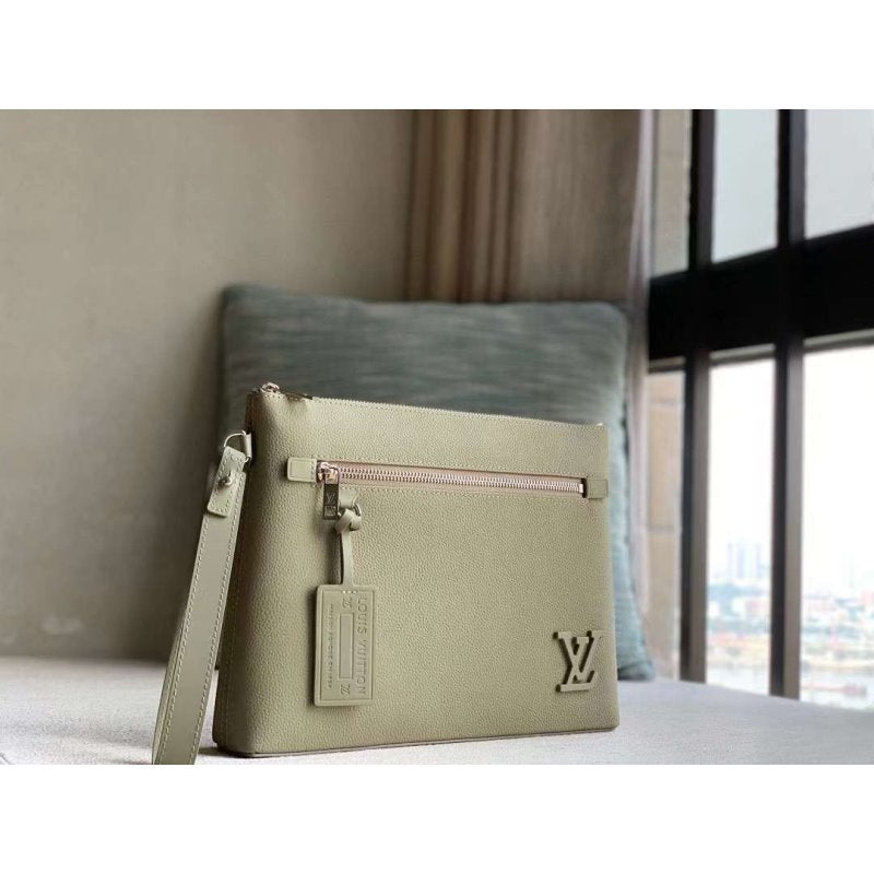 Louis Vuitton Pochette Ipad Bag Travel Bag Bag Bg02859