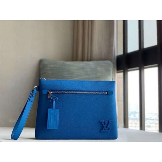 Louis Vuitton Pochette Ipad Bag Travel Bag