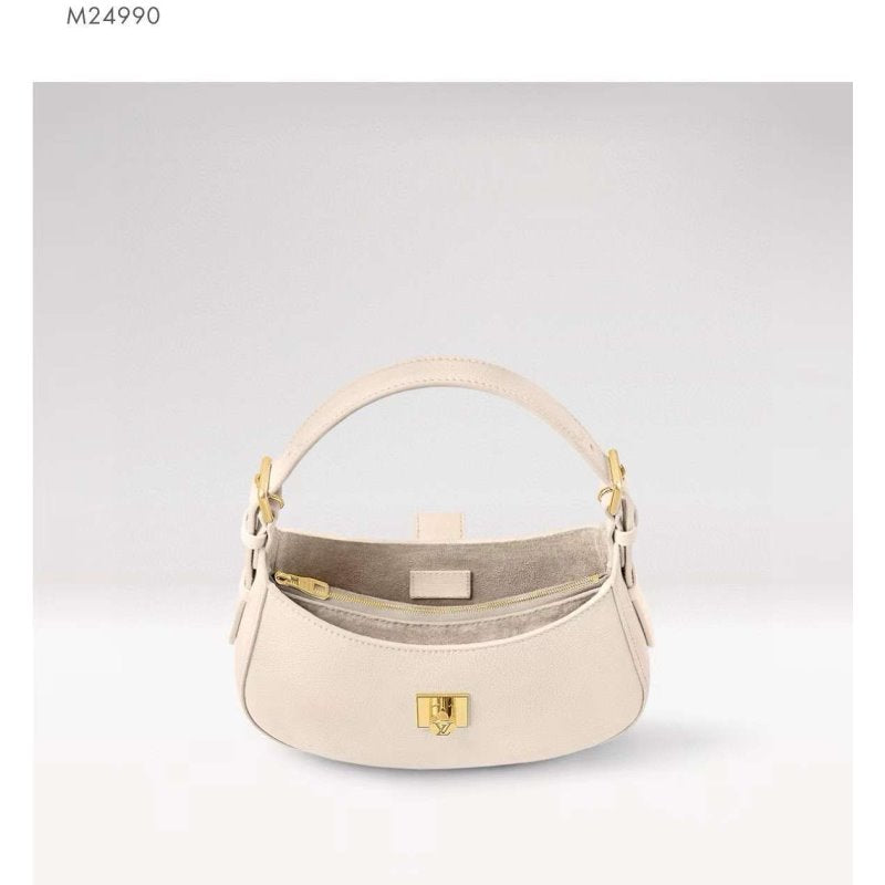 Louis Vuitton Shoulder Bag Bag Bg030500