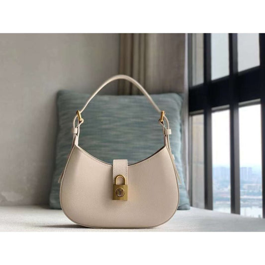 Louis Vuitton Shoulder Bag Bag Bg030501