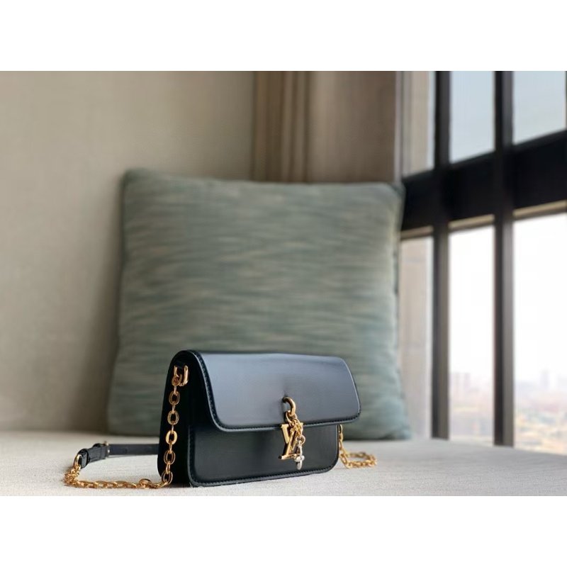 Louis Vuitton Wallet On Bag Chain Travel Bag