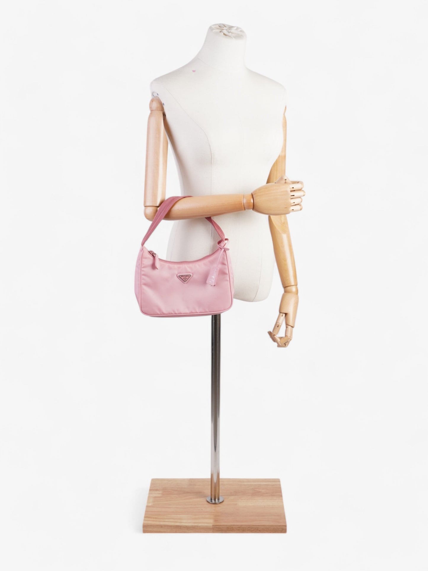 Prada Re Edition Shoulder Bag Nylon Pink Baby Baby Pink Nylon