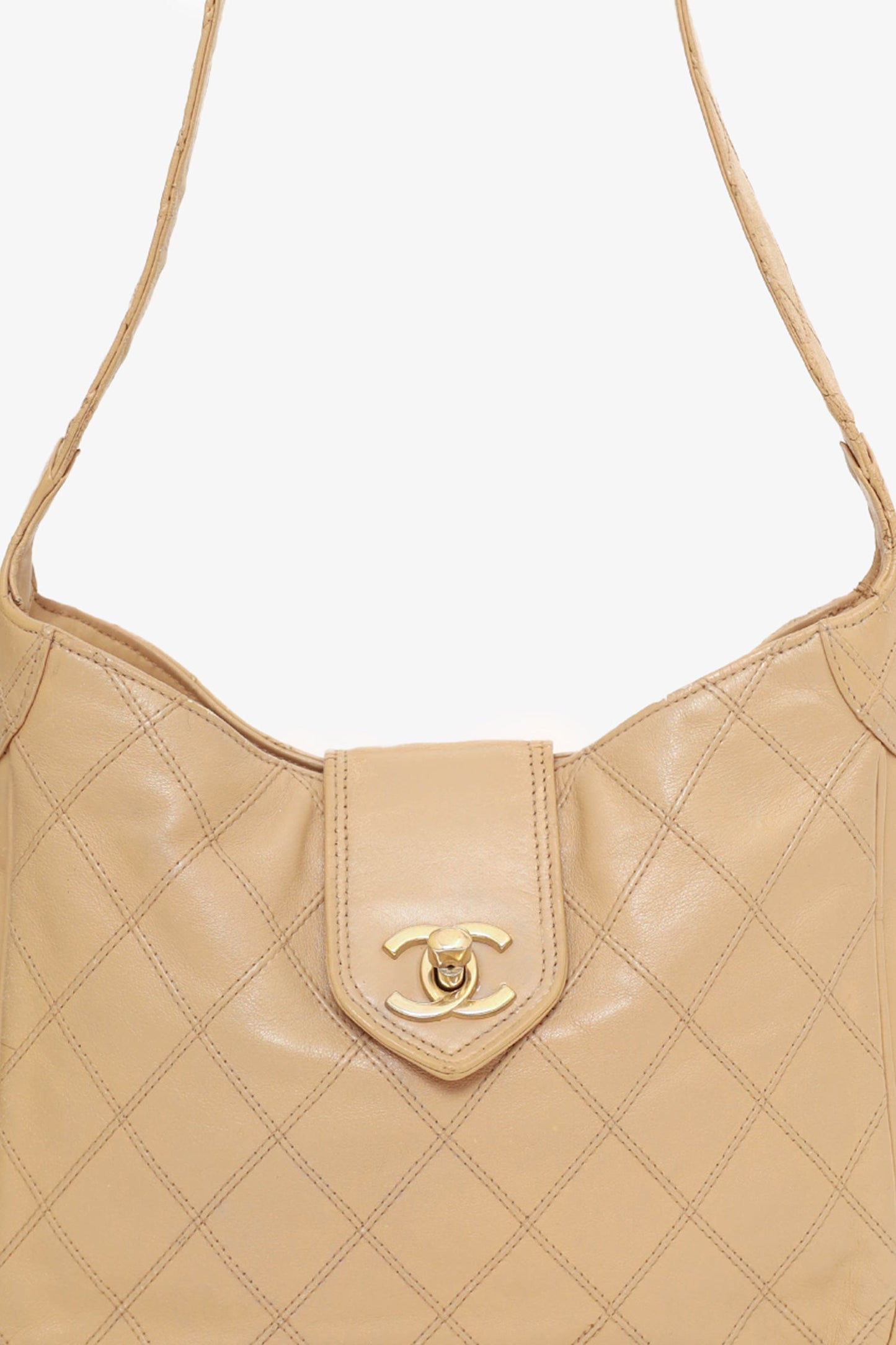 Chanel ™ 1986-88 Beige Quilted Lambskin CC Hobo Shoulder Bag with Pouch