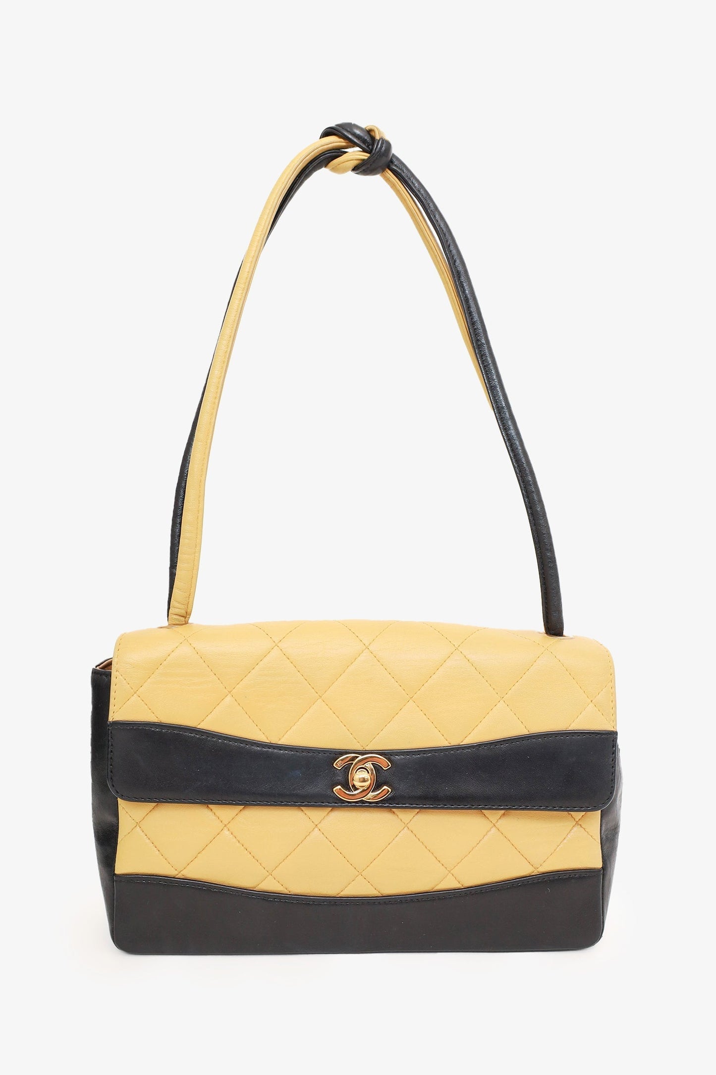 Chanel ™ 2000-02 Beige/Black Quilted Lambskin Tie Knot Flap Bag