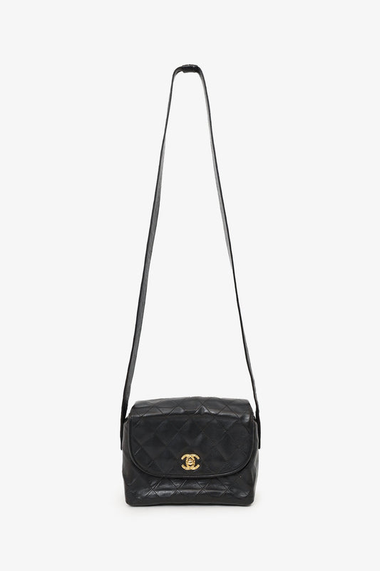 Chanel ™ 1991-94 Black Lambskin Round Flap Shoulder Bag