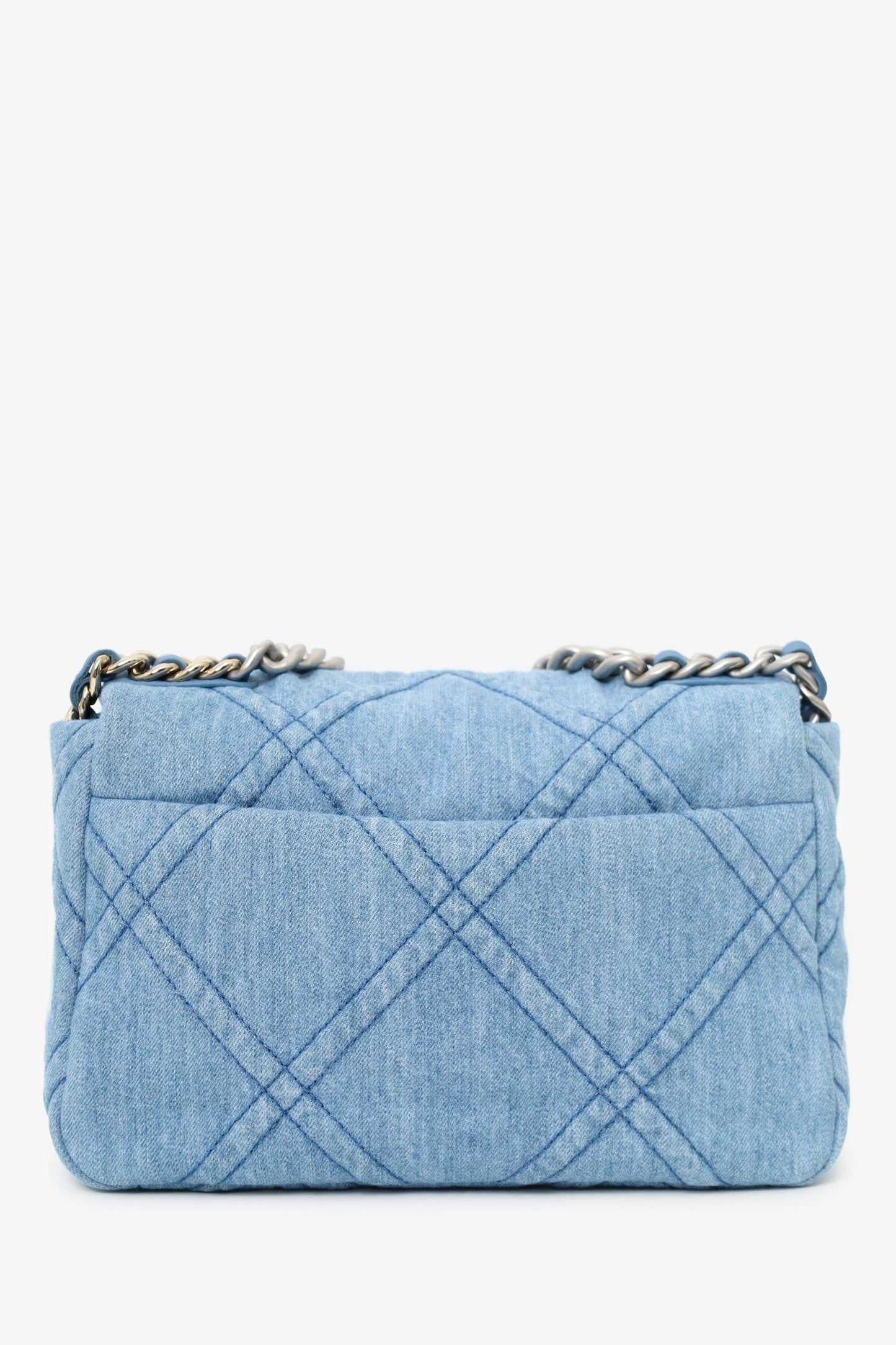 Chanel ™ Blue Denim ' 19' Medium Flap Bag
