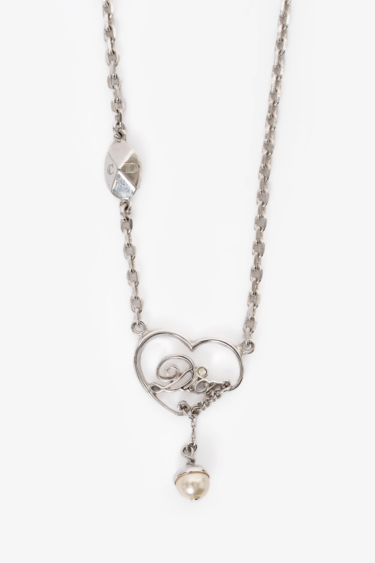 Dior Handbag Christian Toned Heart Pearl Necklace Silver Logo Jewelry