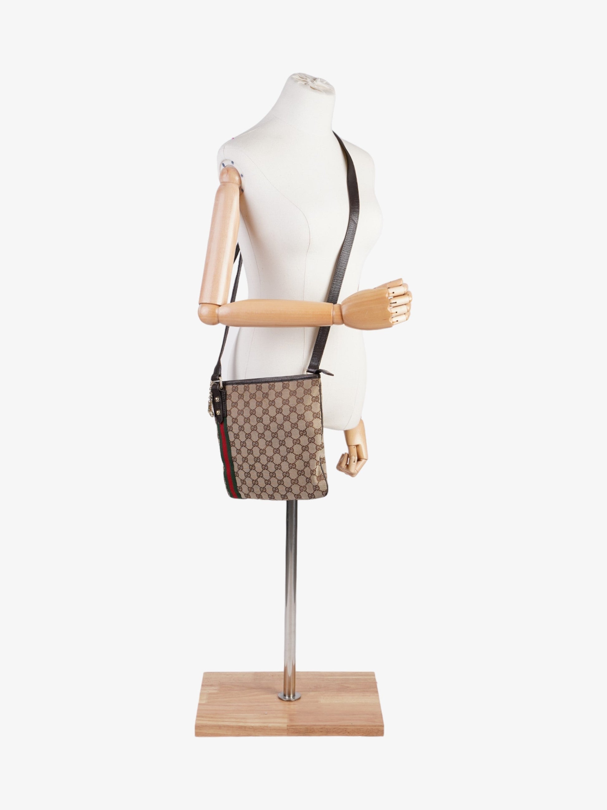 Gucci Sherry Line Supreme Crossbody Bag Canvas Red