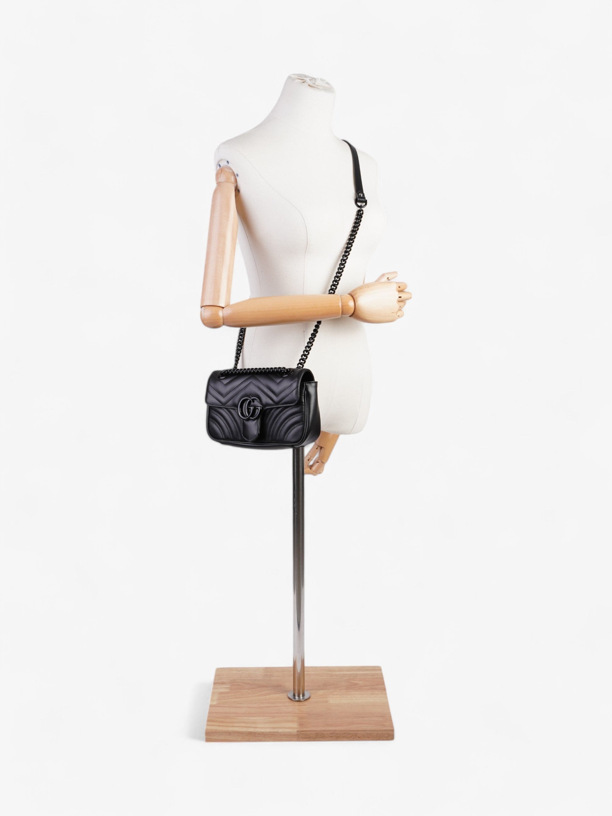Gucci Marmont Mini Shoulder Bag Leather Matelasse Mini 6