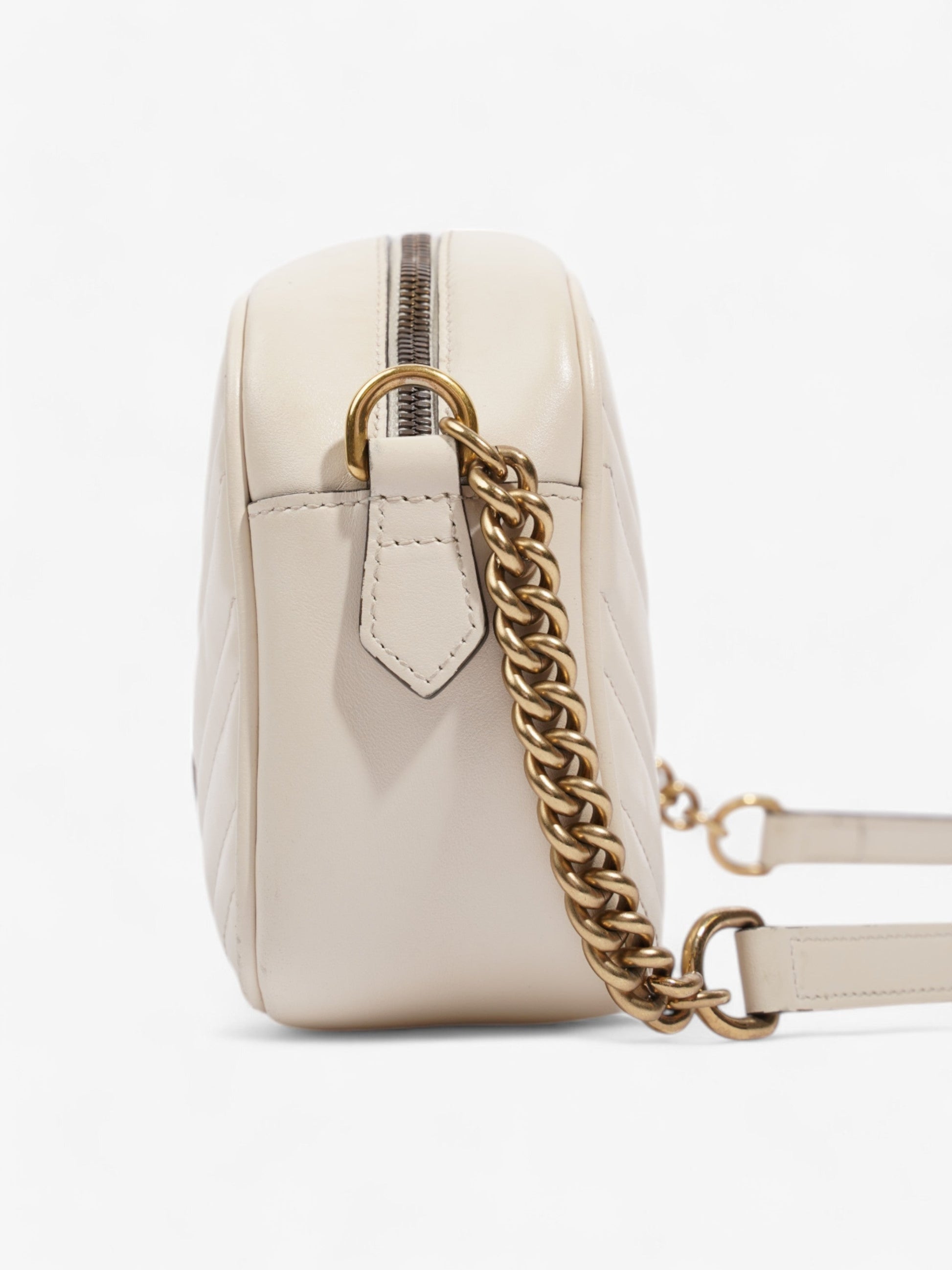 Gucci Marmont Small Crossbody Bag Leather Matelasse 23