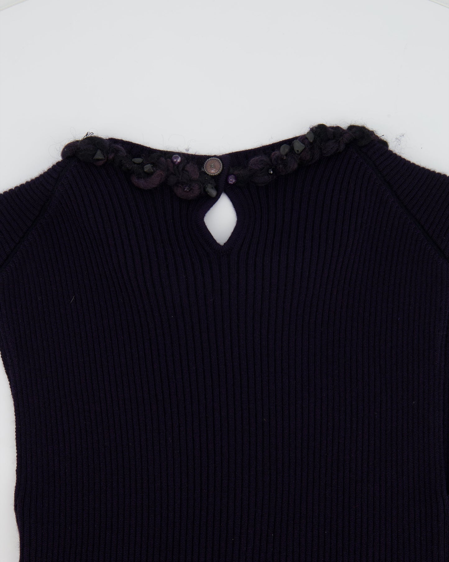 Chanel Purple Cashmere Silk Blend Sleeveless Top with Stone-Embellished Collar Size FR 40 (UK 12) Accessory