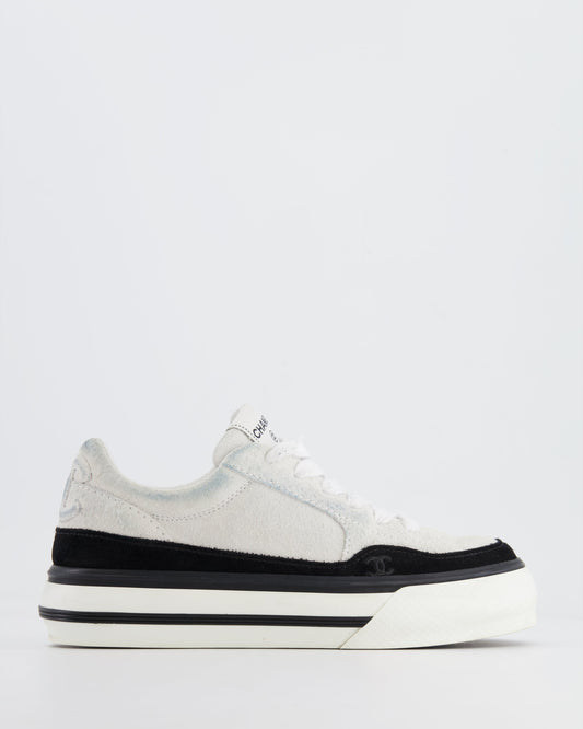 Chanel Coco White and Black Suede Trainers with CC Logo Size EU 37.5 Accessory