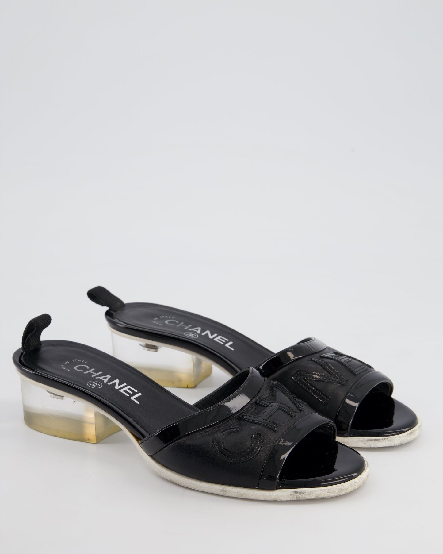 Chanel Black Leather Mules with CC Logo Details Size EU 37 (UK 4) Shoes