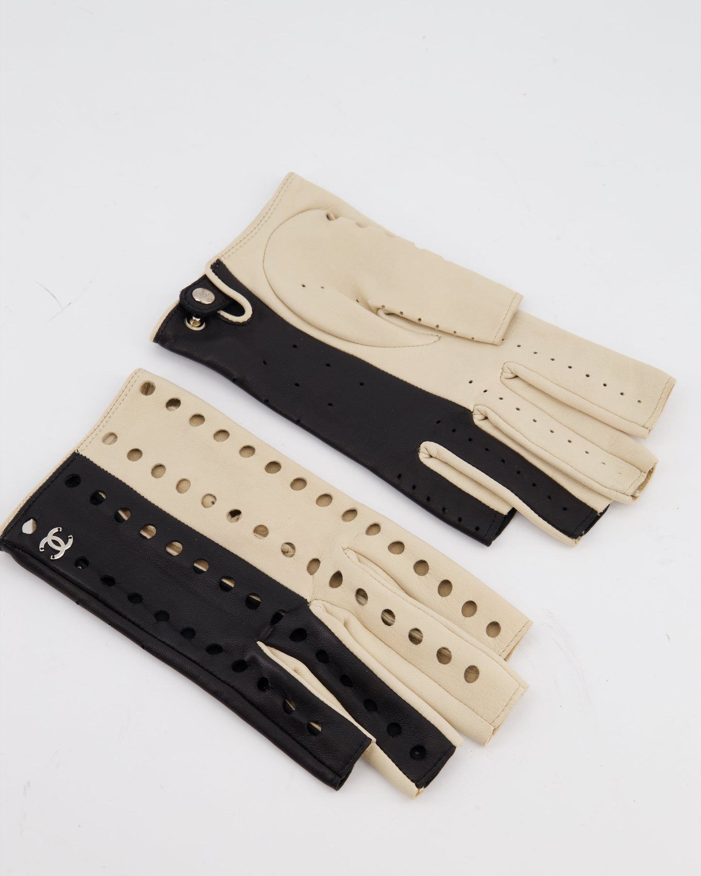 Chanel Black and Beige Perforated Fingerless Leather Gloves Size 7.5 Accessory