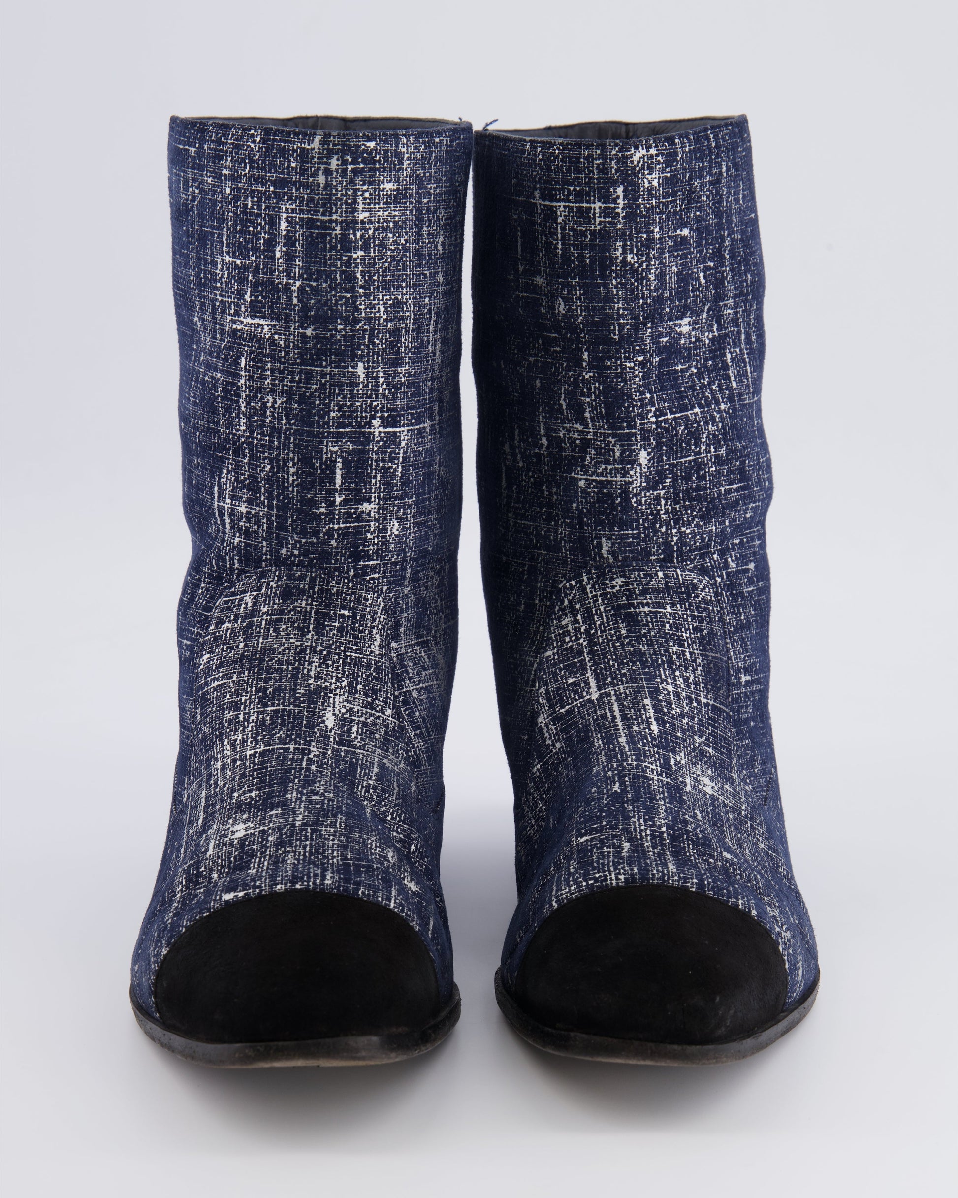 Chanel Navy Boots with Black Suede Toe Cap and Embroidered CC Logo Detail Size EU 40.5 C