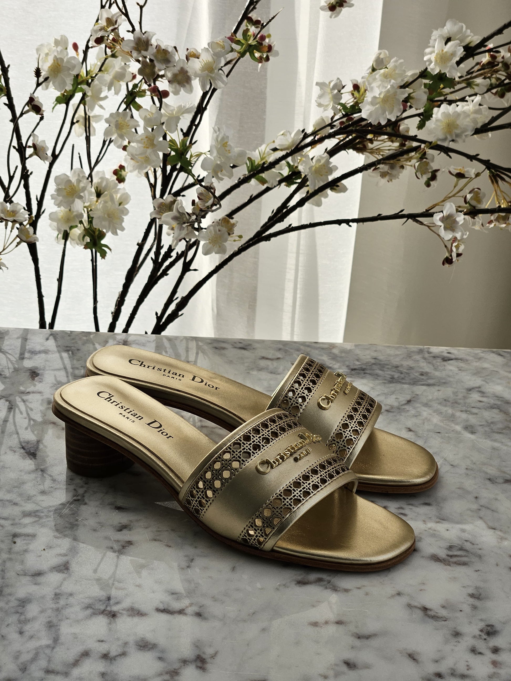42 Shoes