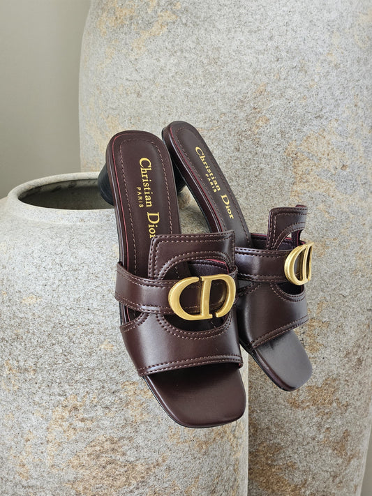 48 Shoes